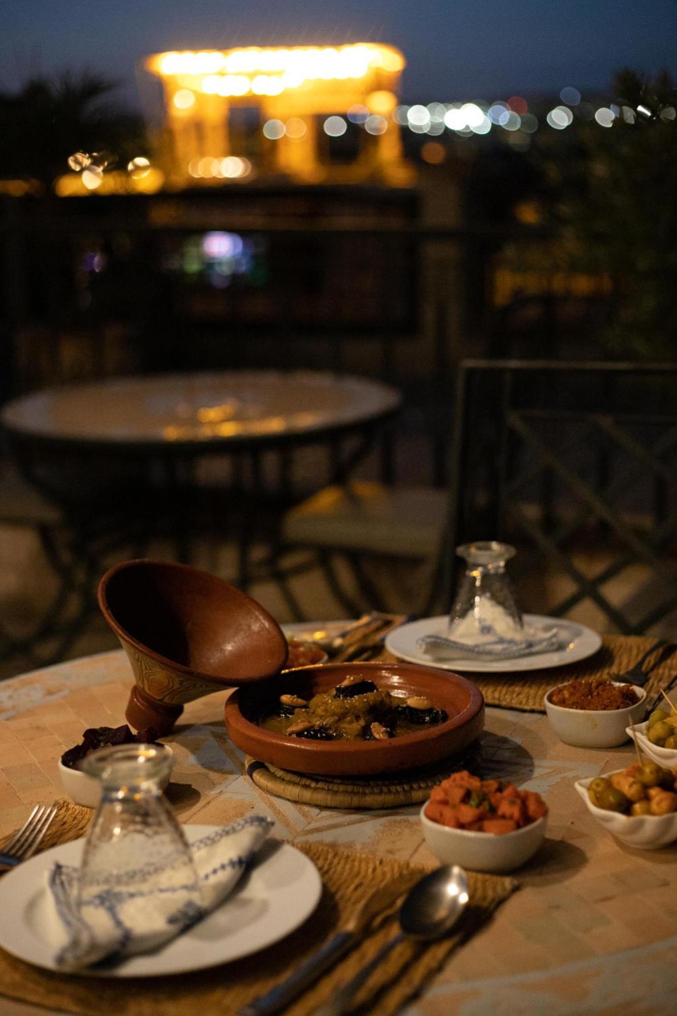 Riad Layla Fez Esterno foto